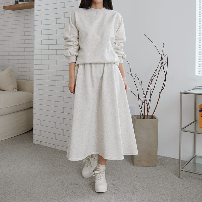 Kvinnor Casual Sweatshirt och Maxi Kjol Set med Praktiska Fickor och Elegant Skärning Mirla-Eva Jonsson