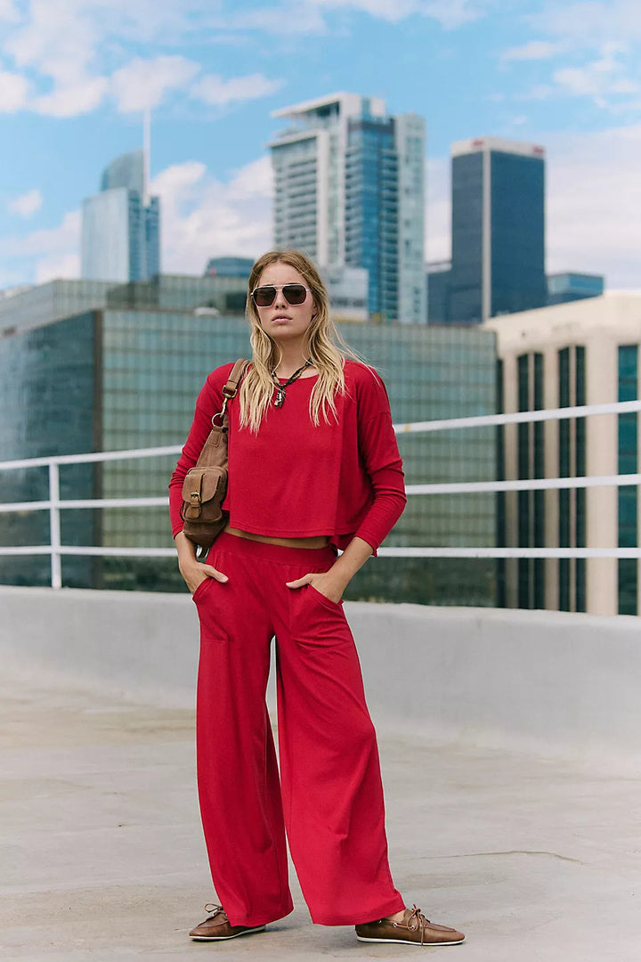 Kvinnor Casual Twinset bestående av lös topp och vida byxor Mirla-Eva Jonsson