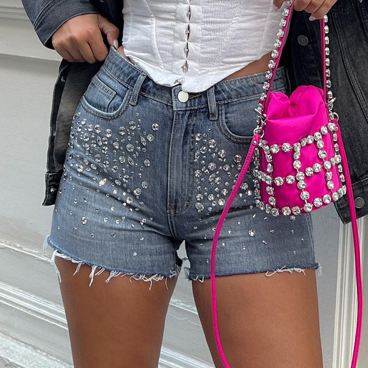 Kvinnor Designer-shorts med glänsande strass-stenar och fransig fåll Mirla-Eva Jonsson