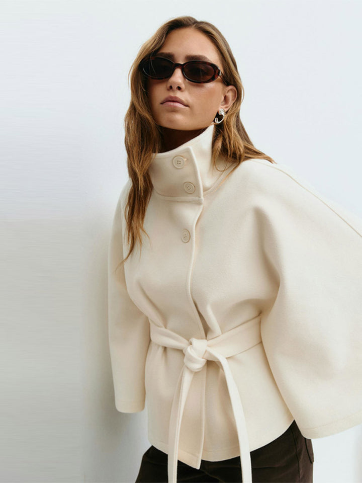 Kvinnor Elegant Cape Jacka med Bälte Mirla-Eva Jonsson