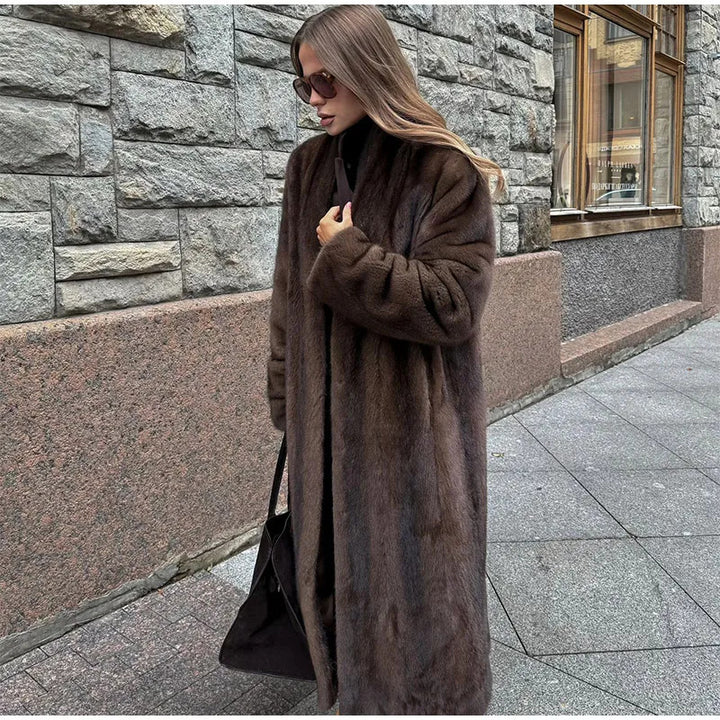 Kvinnor Elegant Fuskpäls Kappa Mirla-Eva Jonsson