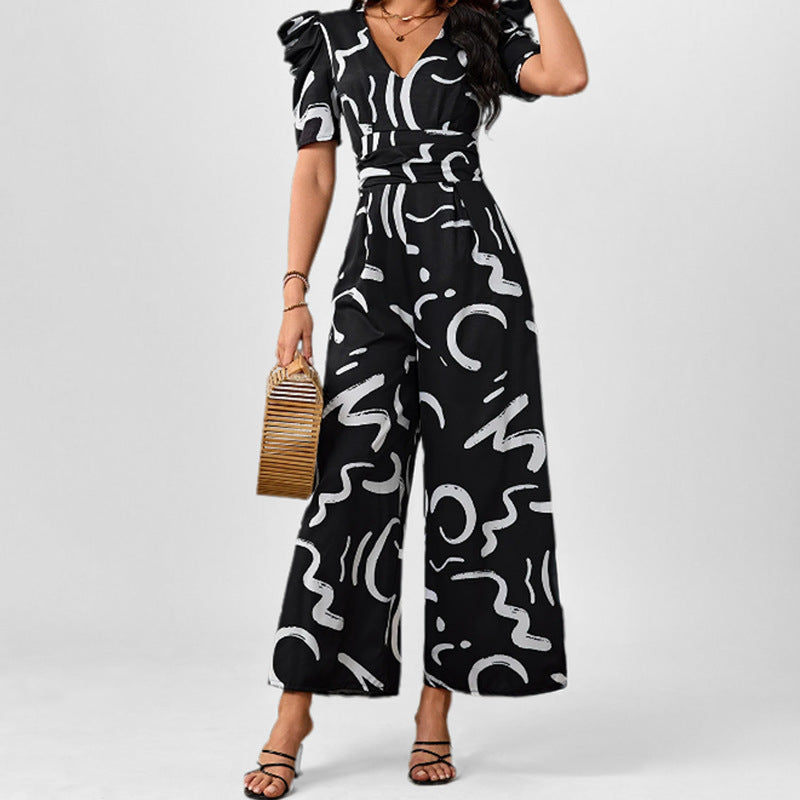 Kvinnor Elegant Jumpsuit med Stilren Grafisk Mönster Mirla-Eva Jonsson