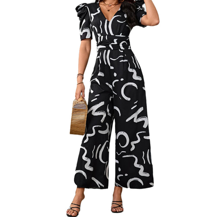 Kvinnor Elegant Jumpsuit med Stilren Grafisk Mönster Mirla-Eva Jonsson