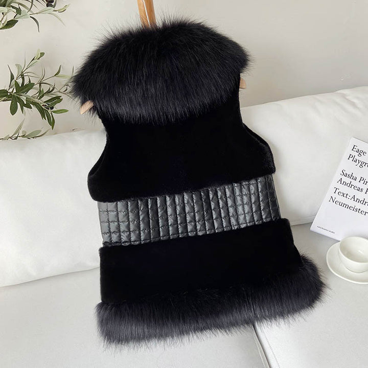 Kvinnor Elegant Konstpäls-Väst med Ståkrage och Glänsande Bälte Mirla-Eva Jonsson