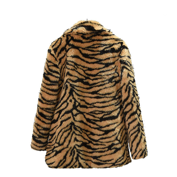 Kvinnor Elegant Konstpälsjacka i Tigerprint-design Mirla-Eva Jonsson