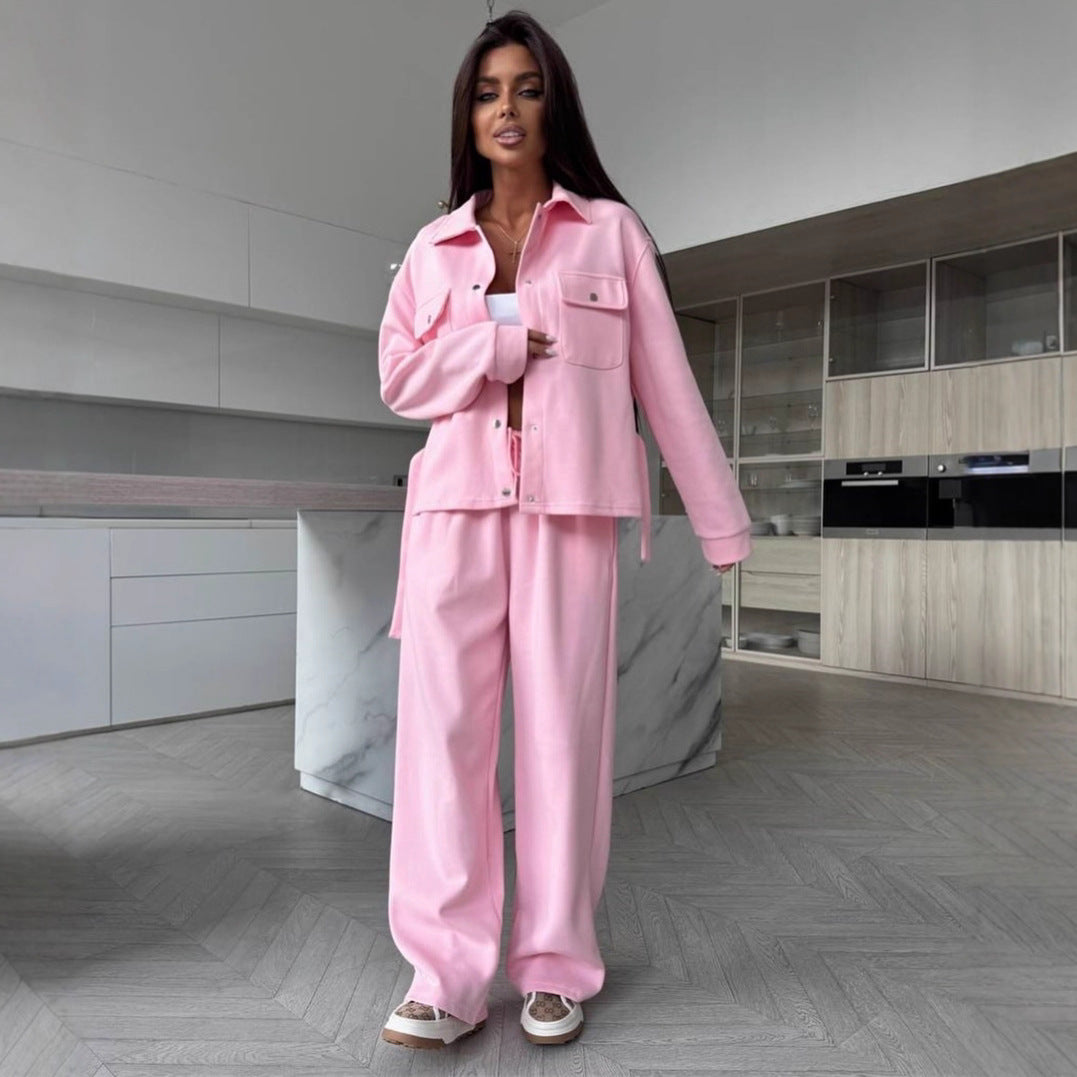 Kvinnor Elegant Loungewear Set med Casual Jacka och Vida Byxor Mirla-Eva Jonsson