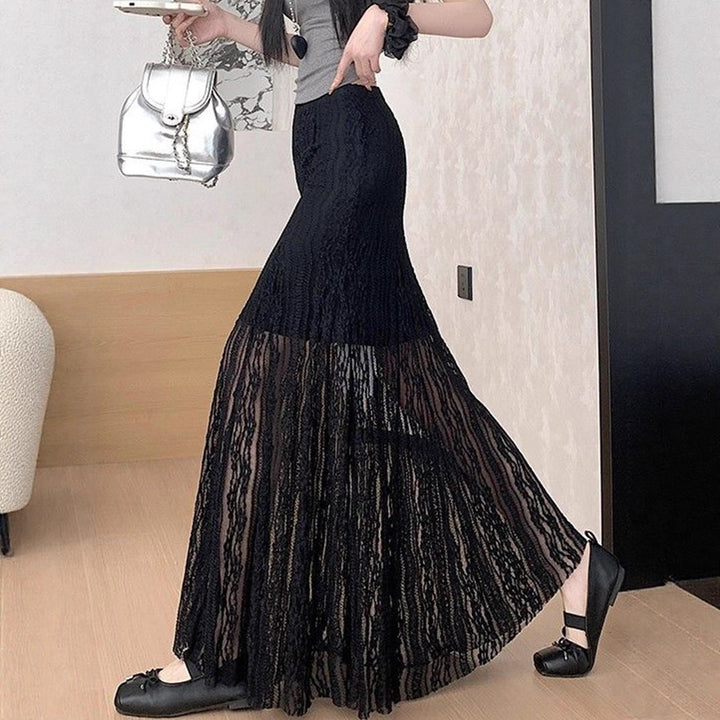 Kvinnor Elegant Maxi-Kjol med transparent spets och veck Mirla-Eva Jonsson