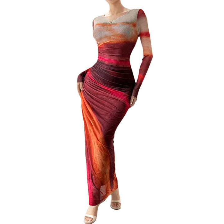 Kvinnor Elegant Maxi Klänning med Fina Draperingseffekter och Lång Ärmar Mirla-Eva Jonsson