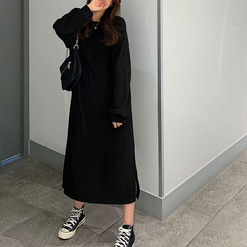 Kvinnor Elegant Maxi Klänning med Långa Ärmar och Texturerad Design-Eva Jonsson