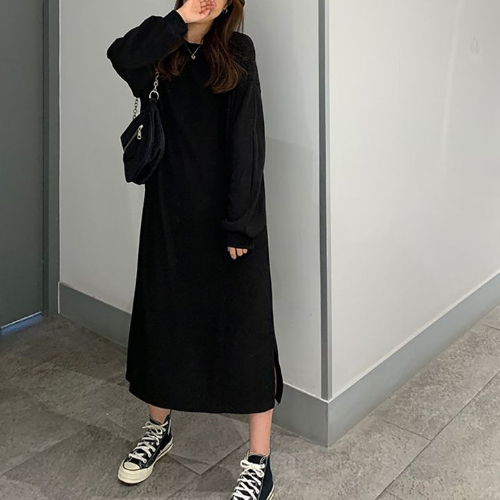 Kvinnor Elegant Maxi Klänning med Långa Ärmar och Texturerad Design-Eva Jonsson