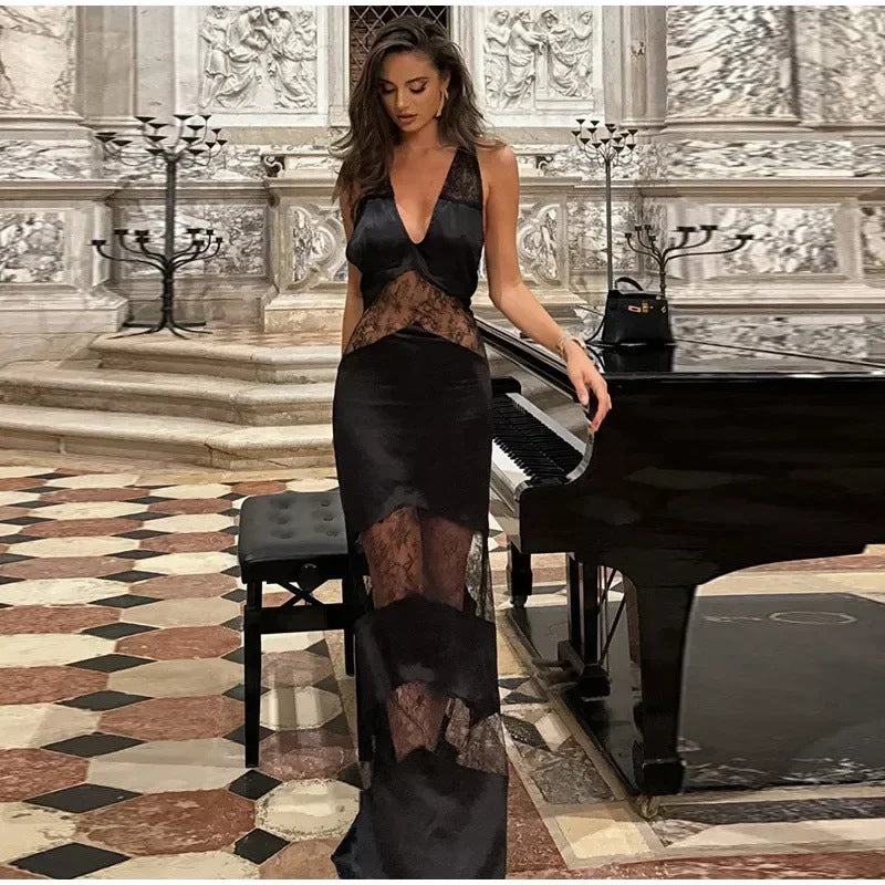 Kvinnor Elegant Maxi Klänning med Lockande Spetsdetaljer Mirla-Eva Jonsson