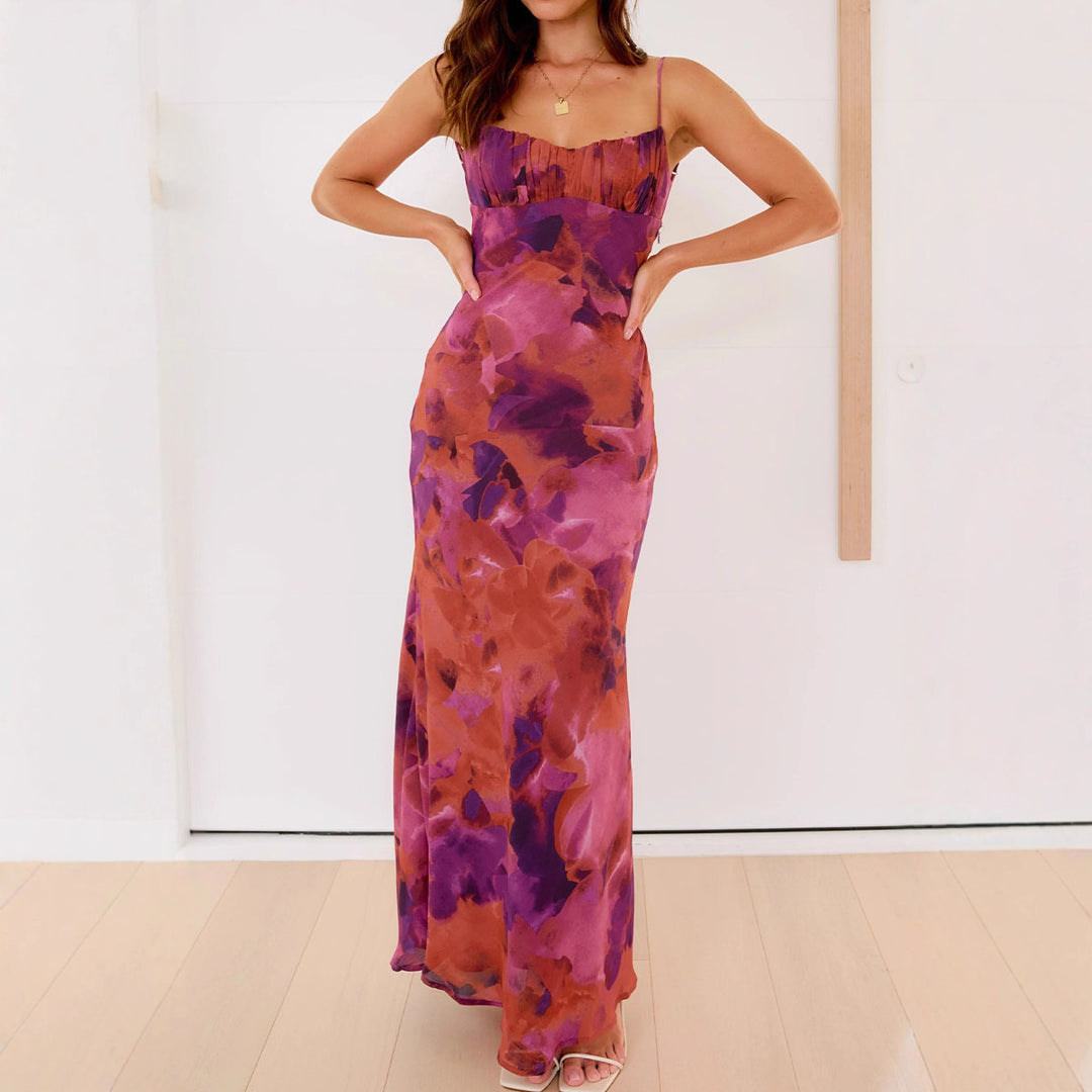 Kvinnor Elegant Maxi Klänning med Mjuk Gradient och Delikata Spagettiremmar-Eva Jonsson