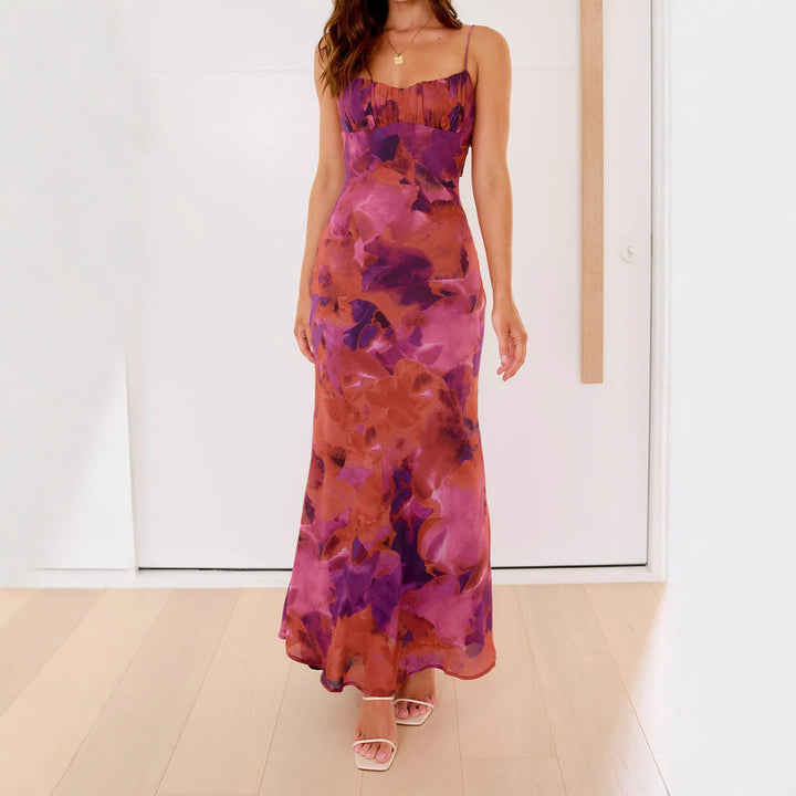 Kvinnor Elegant Maxi Klänning med Mjuk Gradient och Delikata Spagettiremmar-Eva Jonsson