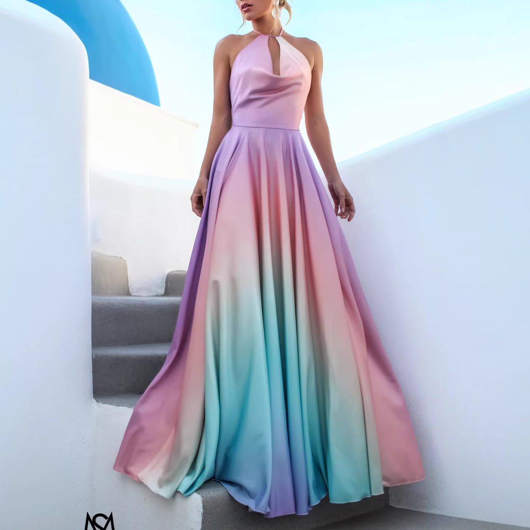 Kvinnor Elegant Maxi Klänning med Stilren Halterneck och Slät Satin Look-Eva Jonsson