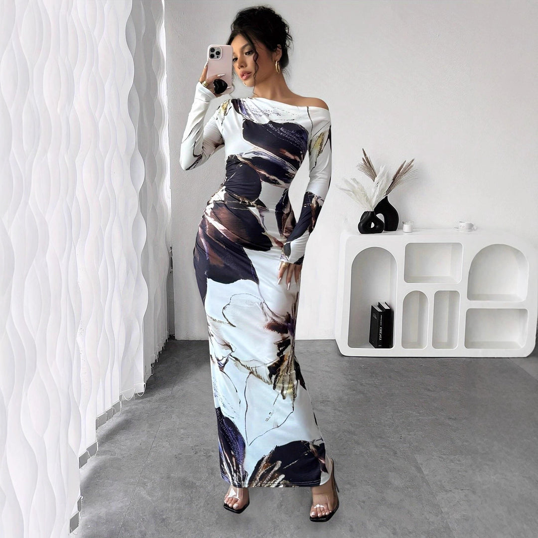 Kvinnor Elegant Maxiklänning med originell konsttryck och axelbandslös design Eva Jonsson-Eva Jonsson