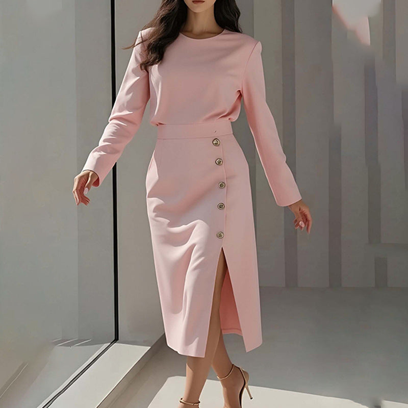 Kvinnor Elegant Midi Klänning med Knapp Detalj och Sido Slits Mirla-Eva Jonsson