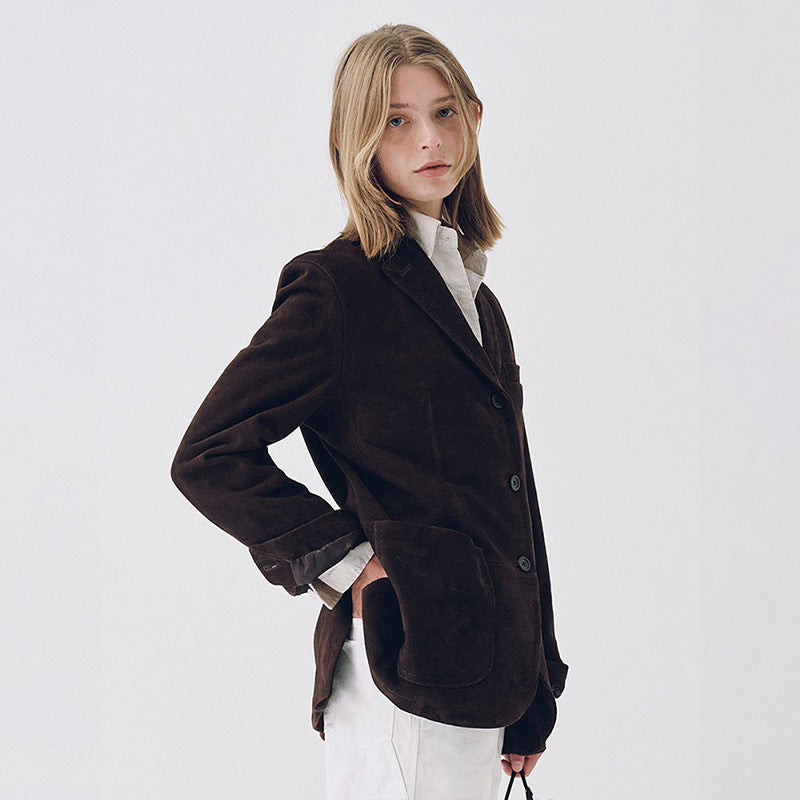 Kvinnor Elegant Mocka Blazer med Praktiska Fickor Mirla-Eva Jonsson