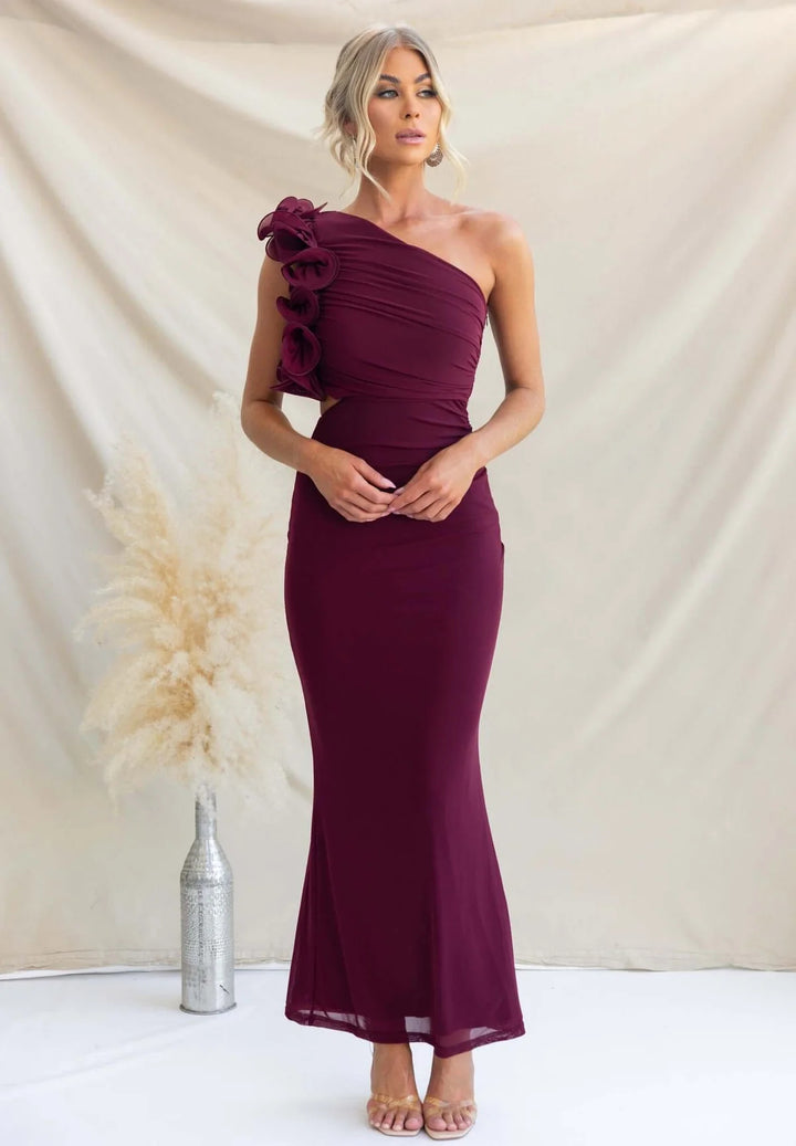 Kvinnor Elegant Ruffled Maxi Klänning med Off-Shoulder Design och Skräddarsydd Passform-Eva Jonsson