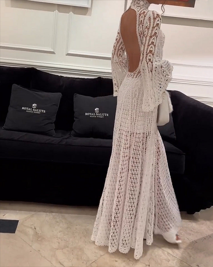 Kvinnor Elegant Spets Maxi Klänning med Hög Krage och Transparenta Ärmar Mirla-Eva Jonsson