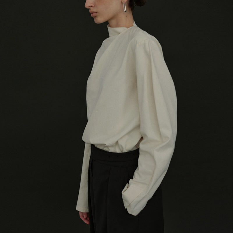 Kvinnor Elegant Top med Asymmetrisk Krage och Långa Ärmar Mirla-Eva Jonsson