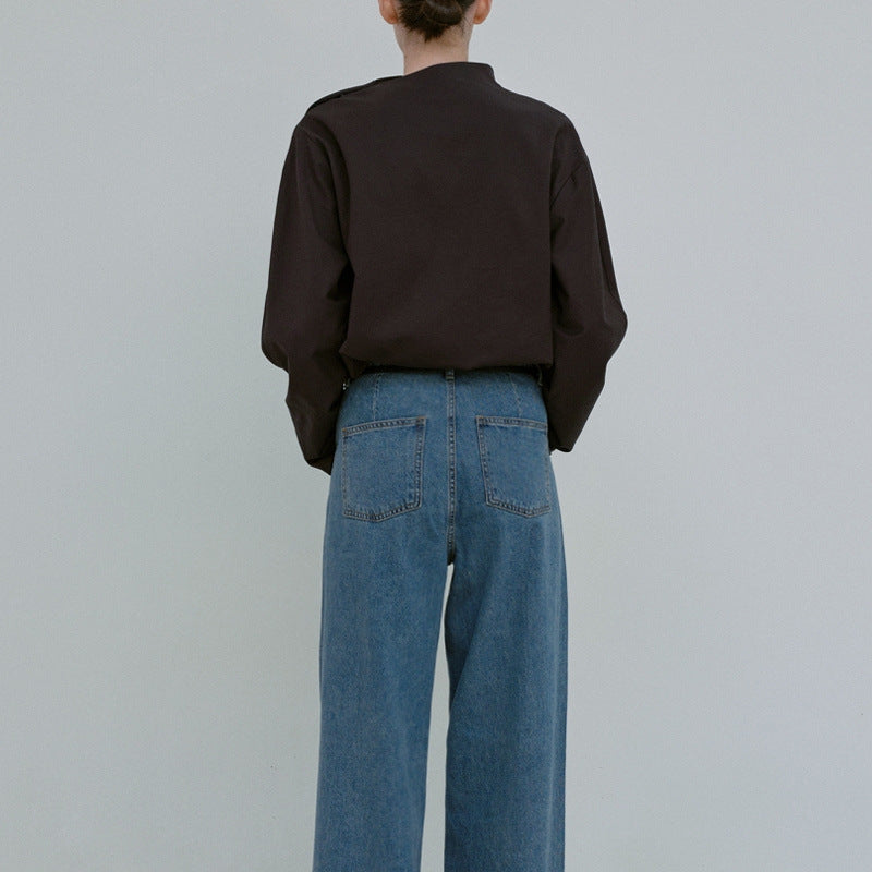 Kvinnor Elegant Top med Asymmetrisk Krage och Långa Ärmar Mirla-Eva Jonsson