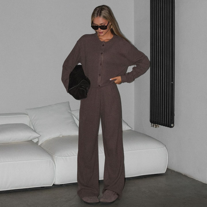 Kvinnor Elegant och Bekväm Jumpsuit med En Knapplås Mirla-Eva Jonsson