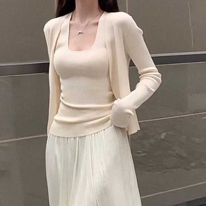 Kvinnor Elegant och bekväm cardigan i minimalistisk design Eva Jonsson-Eva Jonsson