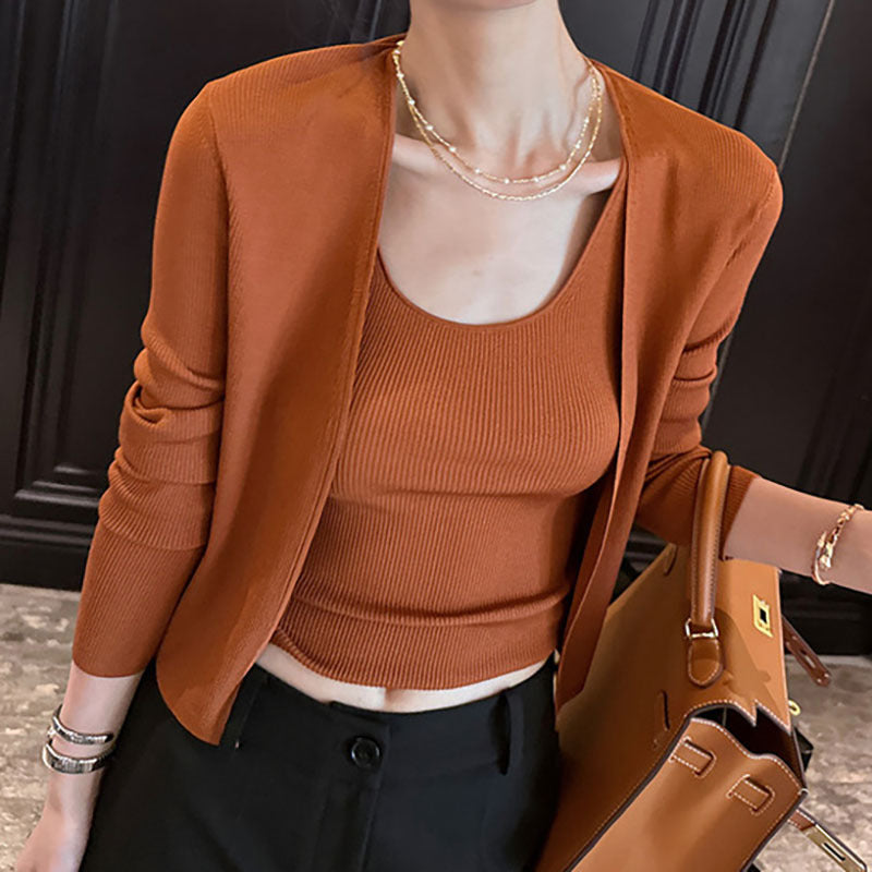 Kvinnor Elegant och bekväm cardigan i minimalistisk design Eva Jonsson-Eva Jonsson