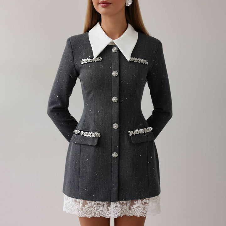 Kvinnor Elegant och figurnära blazer klänning med dekorativa detaljer Mirla-Eva Jonsson