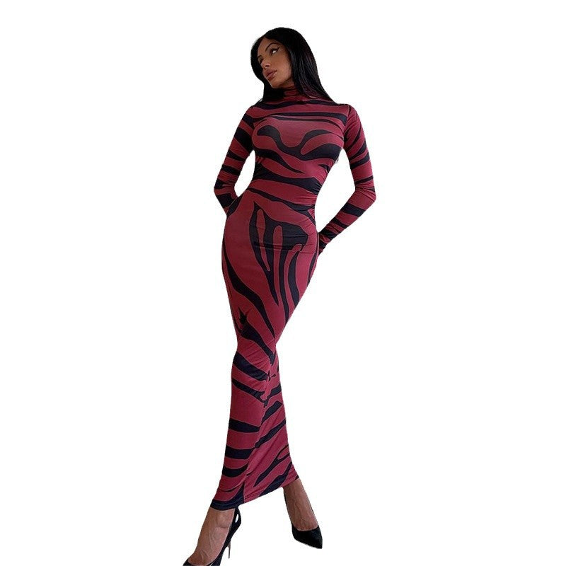 Kvinnor Elegant transparent Maxi-klänning med leopardmönster och lång ärm Mirla-Eva Jonsson