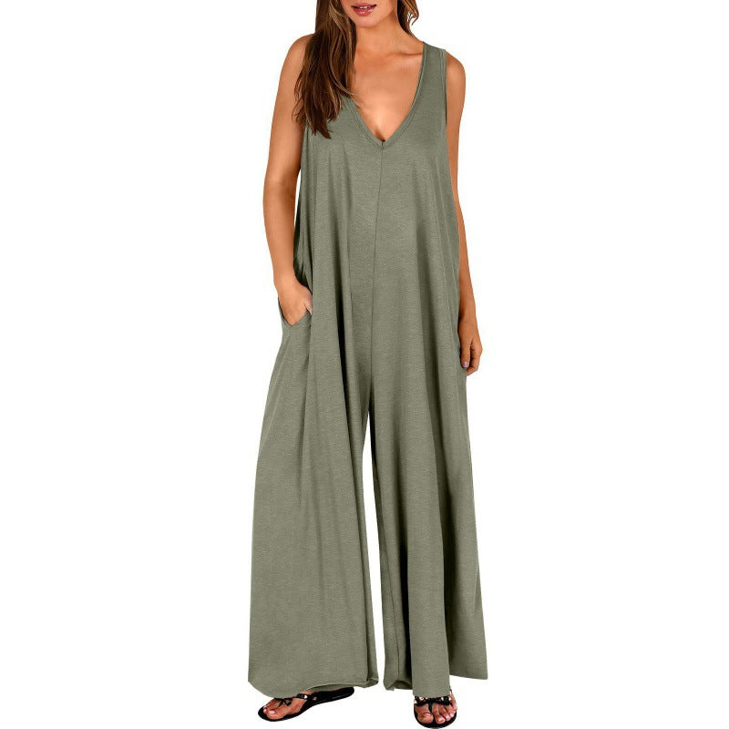 Kvinnor Elegant, vid jumpsuit med djup V-ringning och praktiska fickor Mirla-Eva Jonsson