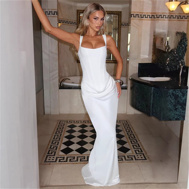 Kvinnor Eleganta Maxiklänning med fint draperingseffekt Mirla-Eva Jonsson