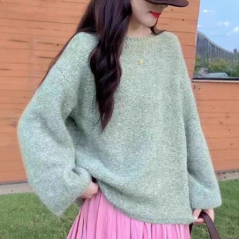 Kvinnor Fluffy Knit Tröja med Lös Passform Mirla-Eva Jonsson