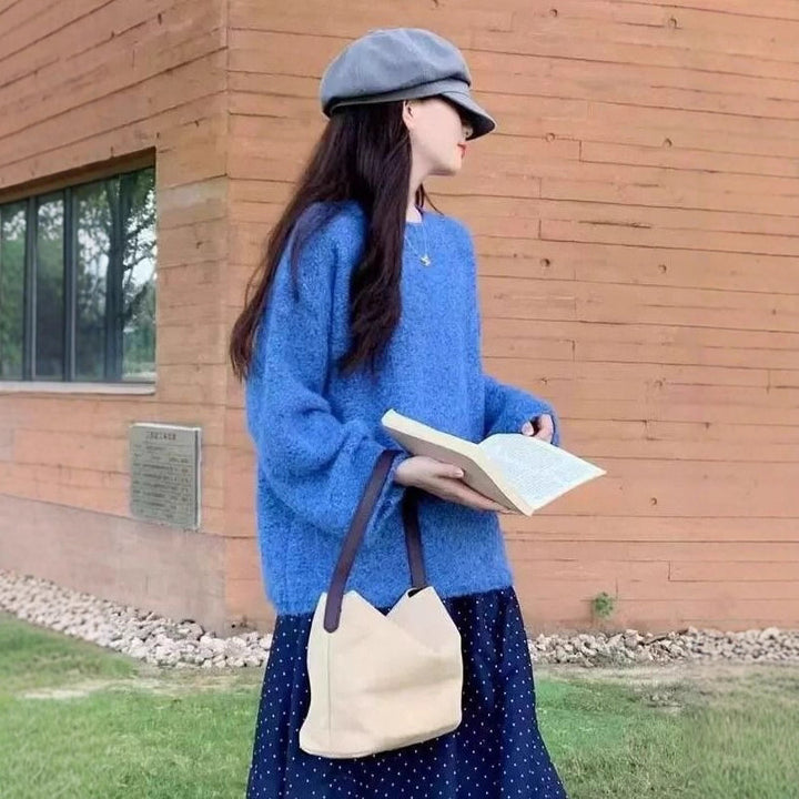 Kvinnor Fluffy Knit Tröja med Lös Passform Mirla-Eva Jonsson
