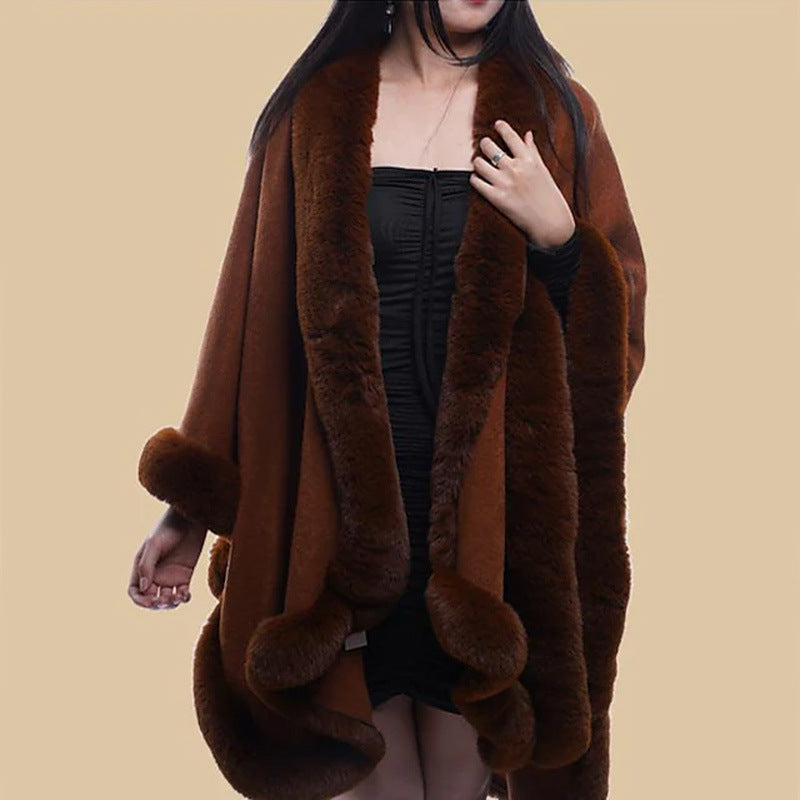 Kvinnor Konstpäls-Kappa med voluminös huva och elegant pälslook Mirla-Eva Jonsson