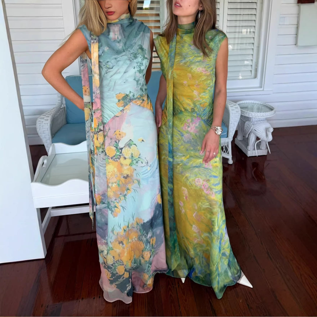 Kvinnor Lång Klänning med Blommönster och Hög Krage Mirla-Eva Jonsson