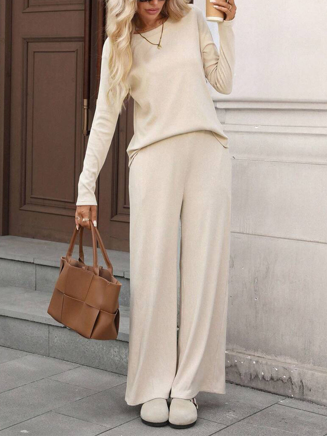 Kvinnor Loungewear-set i mjukt stickat tyg med långa ärmar Mirla-Eva Jonsson