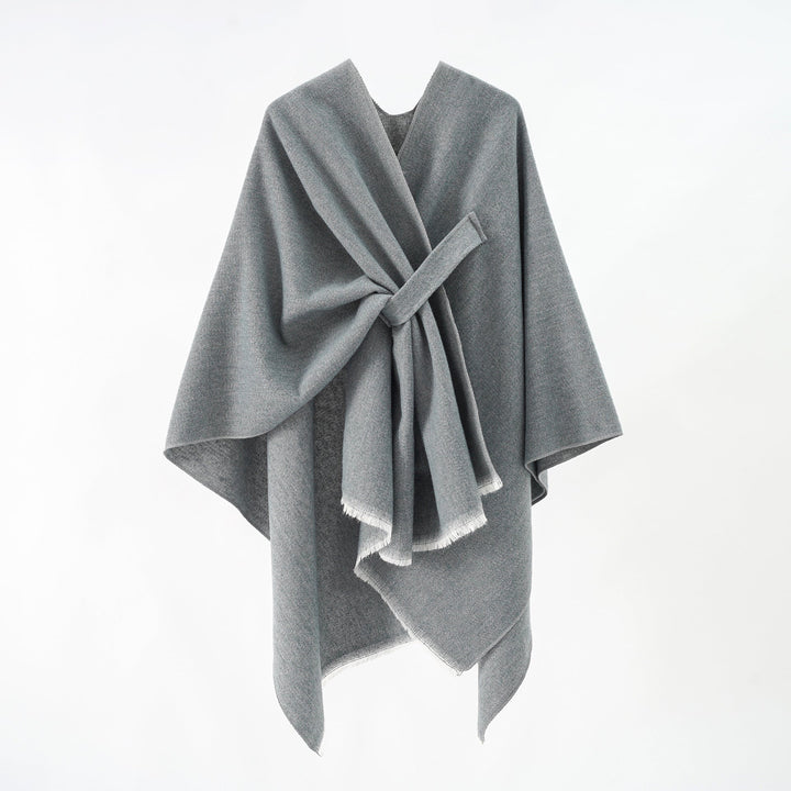 Kvinnor Lyxig Oversize Poncho I Högkvalitativ Blandningstyg Mirla-Eva Jonsson