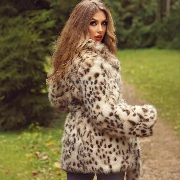 Kvinnor Mode Konstpälsrock med Midjebälte Mirla-Eva Jonsson