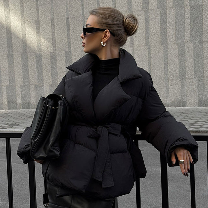 Kvinnor Modern Steppjacka med Midjebälte Mirla-Eva Jonsson