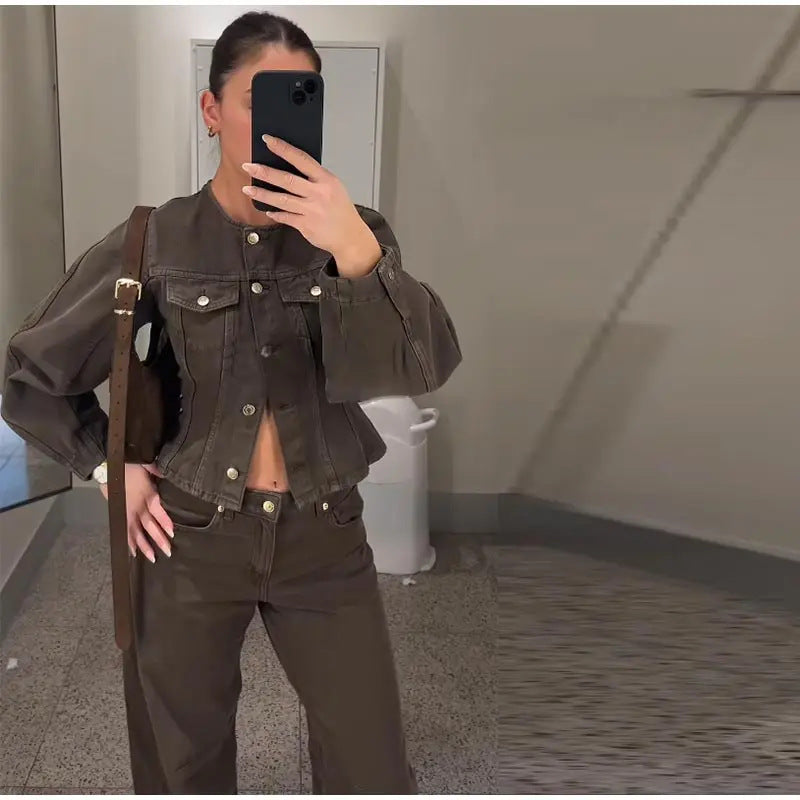Kvinnor Modisk Jeansjacka med Puffärmar och dekorativa Knappar Mirla-Eva Jonsson