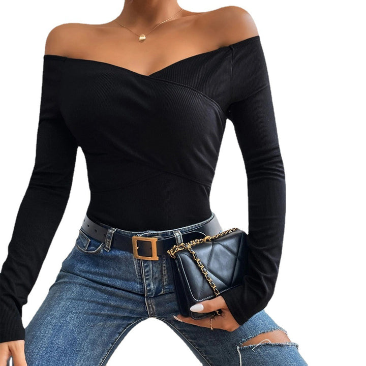 Kvinnor Off-Shoulder Bodysuit med Lång Ärme och Elegant Omslag Design Mirla-Eva Jonsson