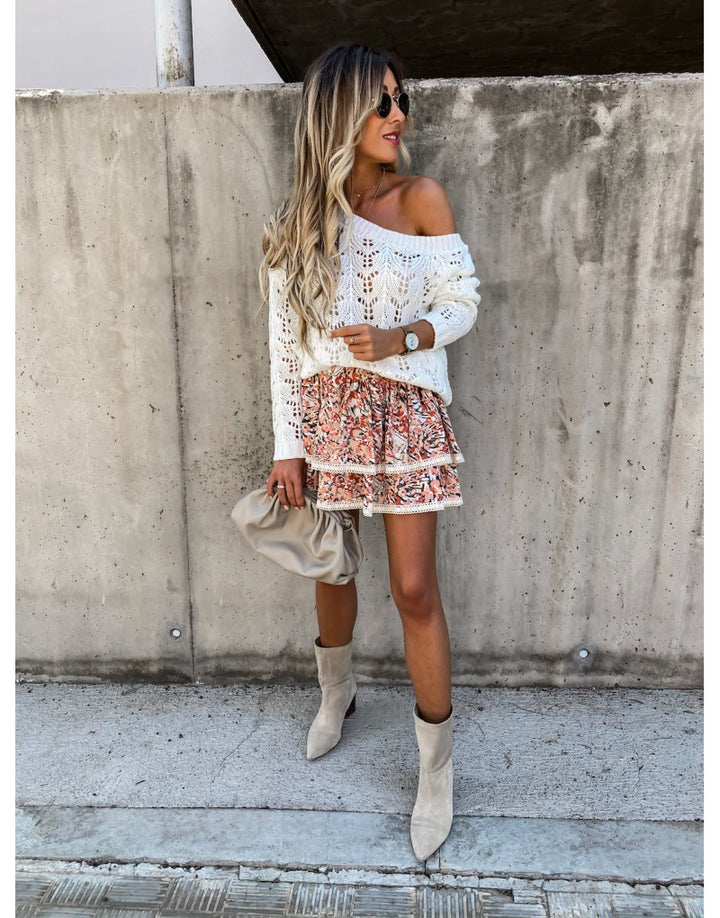 Kvinnor Off-Shoulder Stickad Tröja med Blommigt Hålmönster Mirla-Eva Jonsson