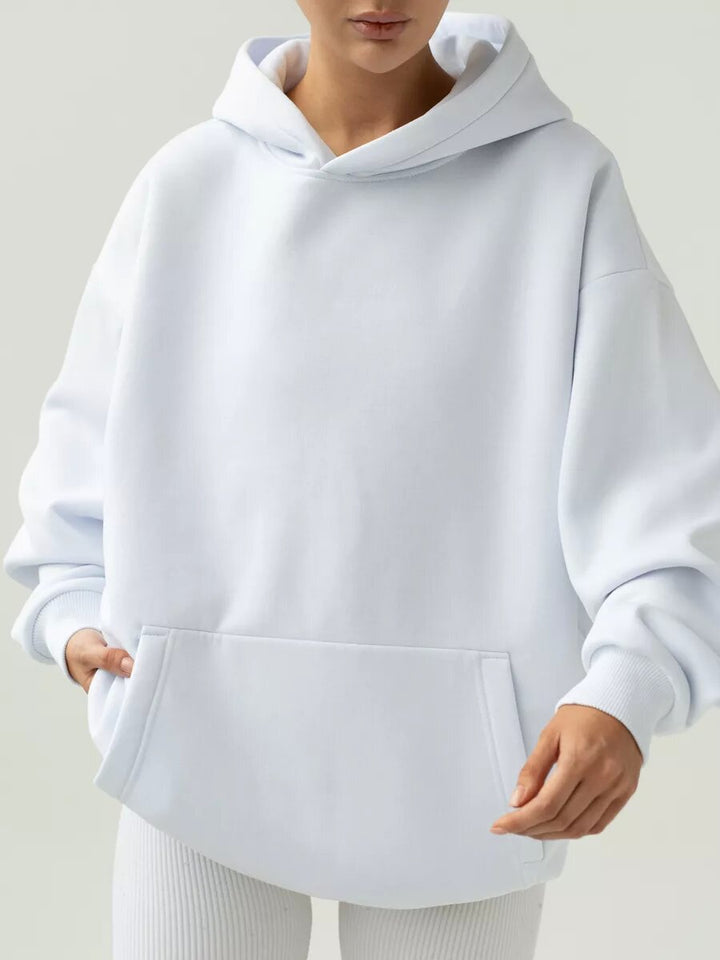 Kvinnor Oversize Hoodie tillverkad av högkvalitativ bomullsblandning Mirla-Eva Jonsson