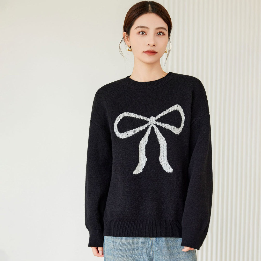 Kvinnor Oversized Tröja med Modern Slående Design Mirla-Eva Jonsson