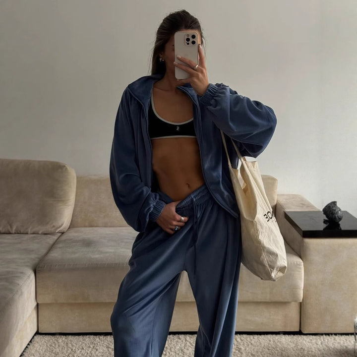 Kvinnor Sammet Joggingdräkt med Dragkedja och Elastiskt Band Mirla-Eva Jonsson