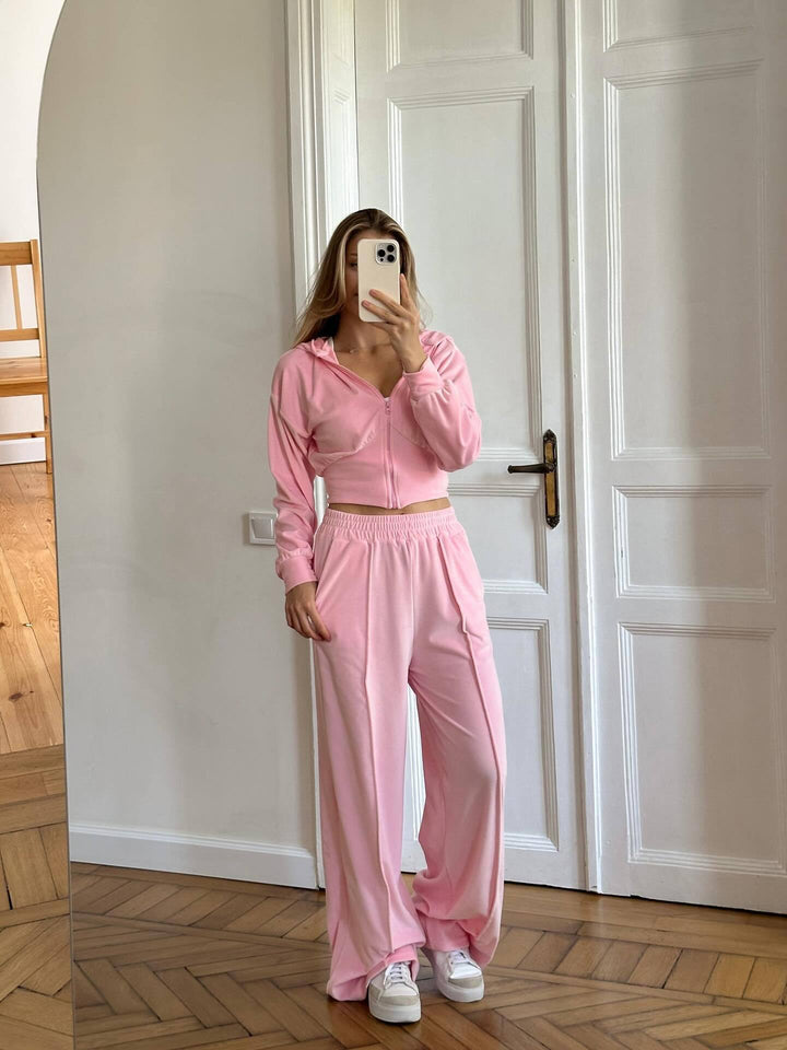 Kvinnor Sport Cropped Hoodie och Lösa Joggingbyxor Set Mirla-Eva Jonsson