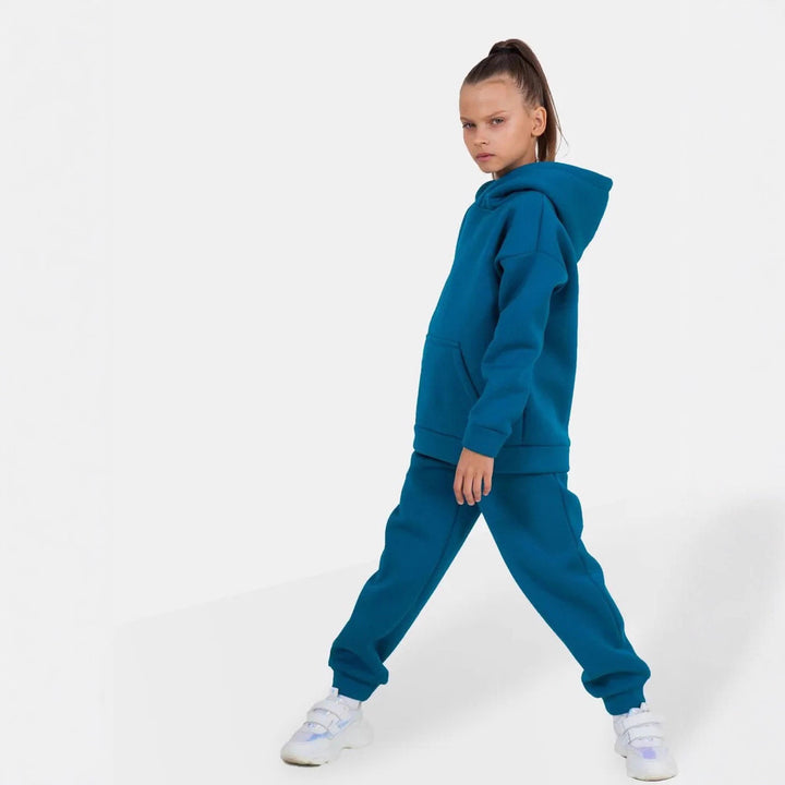Kvinnor Sportigt Fritidsoutfit med hög komfort och trendiga accenter Mirla-Eva Jonsson