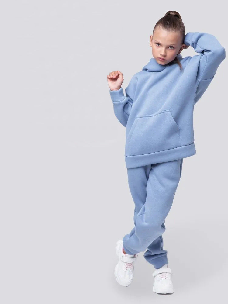 Kvinnor Sportigt Fritidsoutfit med hög komfort och trendiga accenter Mirla-Eva Jonsson