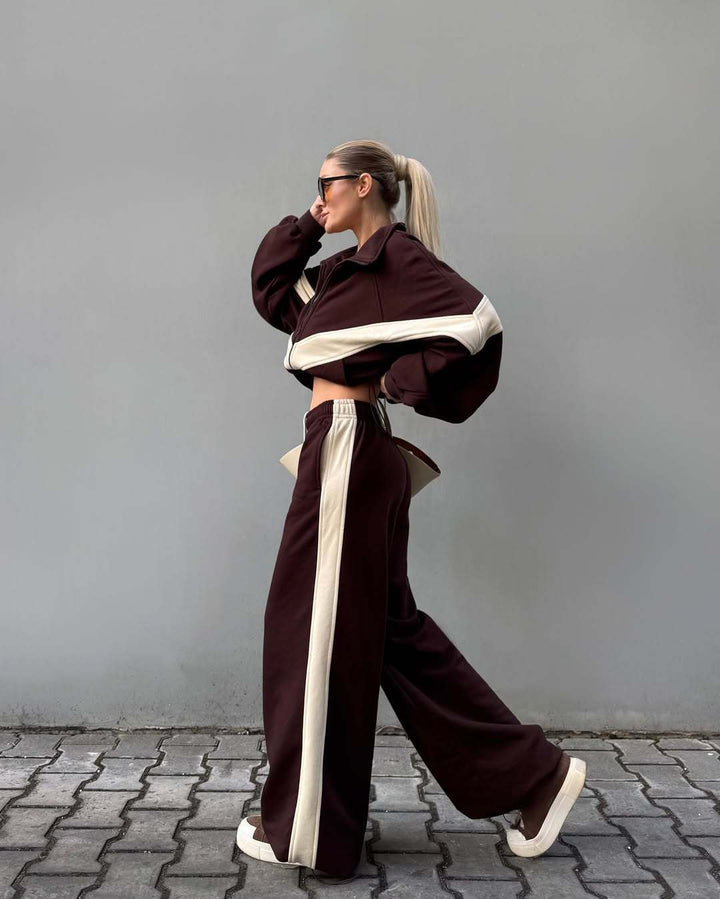 Kvinnor Sportigt Tracksuit med moderiktig snitt och praktiska fickor Eva Jonsson-Eva Jonsson